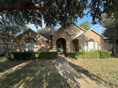 1239 Rivercrest Dr
