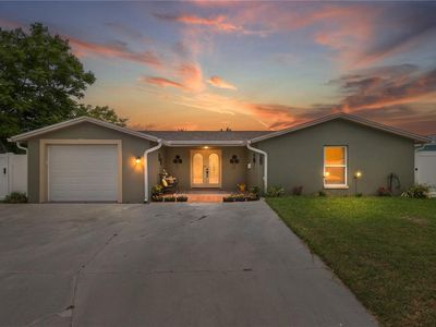 4865 Shell Stream Blvd