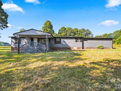 2947 S State Highway 16