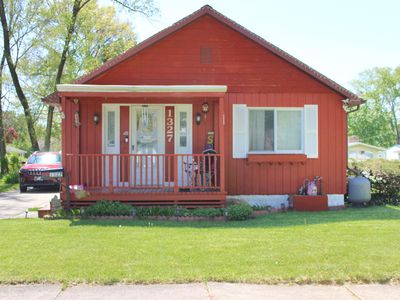 1327 McPherson St