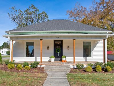 301 2nd Ave
