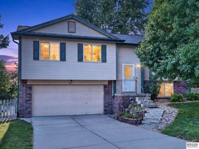 Property at 1008 Marshall Cir, Papillion, NE