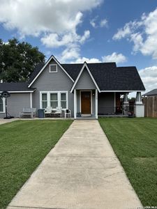 Property at 109 E MAYER ST, Stockdale, TX