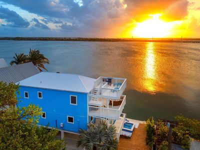 6 Shore Dr