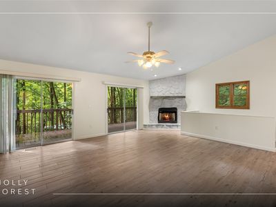 1752 Black Oak Drive