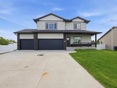 903 Carl Ct