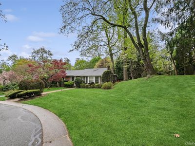 9 Oakwood Circle