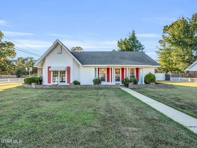 15 N Chestnut Dr