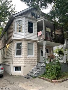 130 Danforth Ave