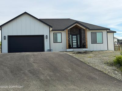 2567 S Rainbow View Cir