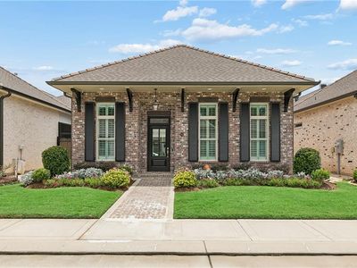 708 Rue Courtney Dr