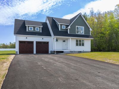 13 Tomahawk Lane