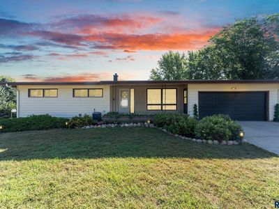 Property at 202 S Detroit Ave, Sioux Falls, SD