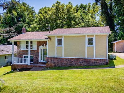 2250 High St