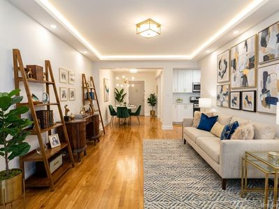 3840 Greystone Avenue #5M
