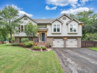 1324 Trevino Dr NE