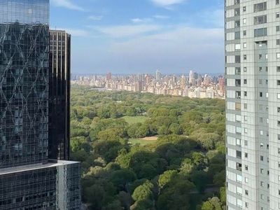 322 W 57th St APT 27M