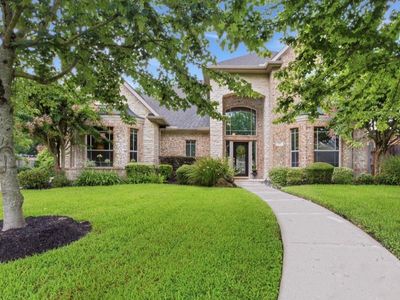 14 Bentley Park Ct