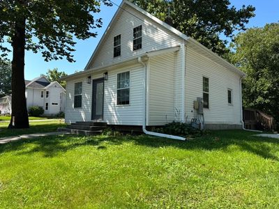 815 N East St