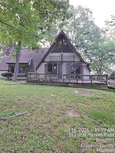 352 Greenstreet Rd