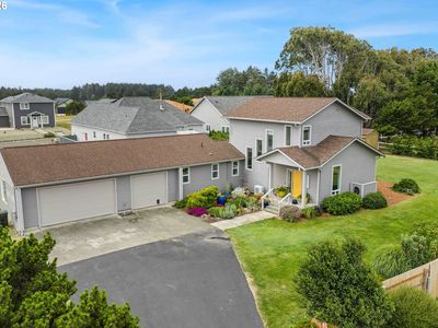 3883 Natalie Way