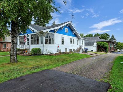 207 E Hancock St