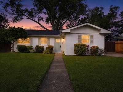 52 Hennessey Ct