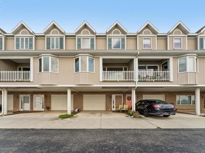 544 Nantucket Dr