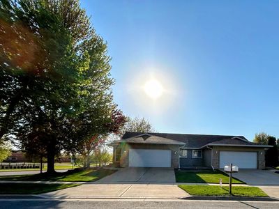 1053 Tamarack Way