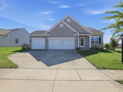 Property at 218 Shaleridge Dr, Pataskala, OH