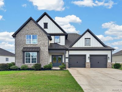 9048 Ivanhoe Dr