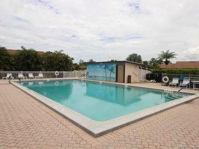 6531 SE Federal Hwy APT D109