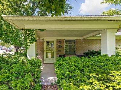 1602 Kessler Boulevard East Dr