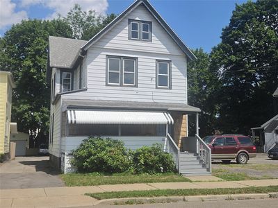 12 Jay St