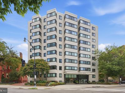 1601 18th St NW APT 205
