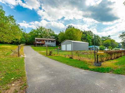 19 Boss Rd