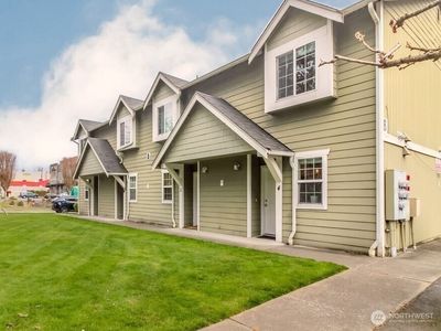 5002 S 30th Street #B4