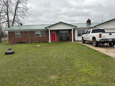 1750 W Taylor Dr