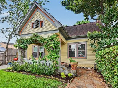 1309 Willard St