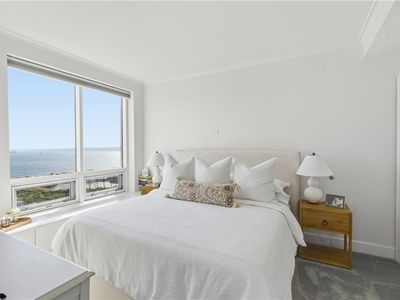1 Tower Dr APT 902