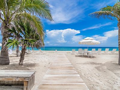 139 Sunrise Ave #4090