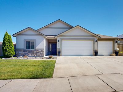 3132 River Park Dr