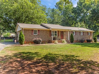 113 Hilldale Dr