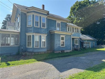 15 Gold St