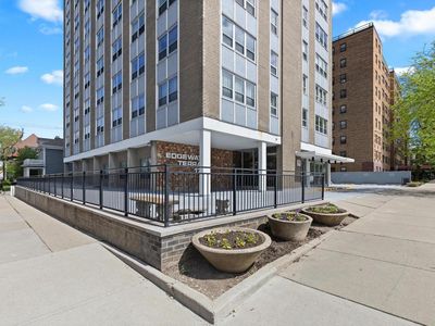 1707 N Prospect AVENUE #16D