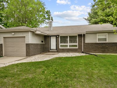 1930 Arthur Dr