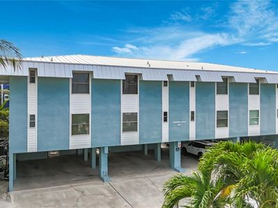 205 Highland Ave Unit 3