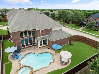 1737 Mapleleaf Dr