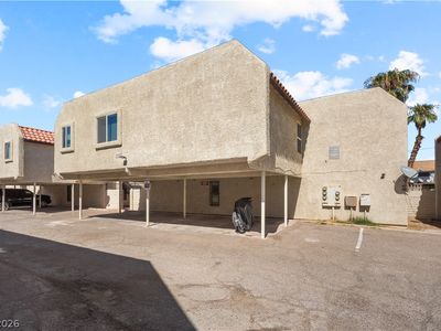2201 Sun Ave APT D