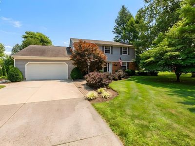 3320 Maple Ave